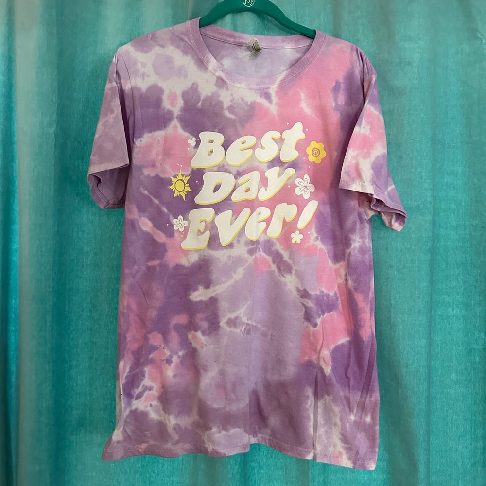 Disney Tangled Best Day Ever Tie Dye T-Shirt Size M